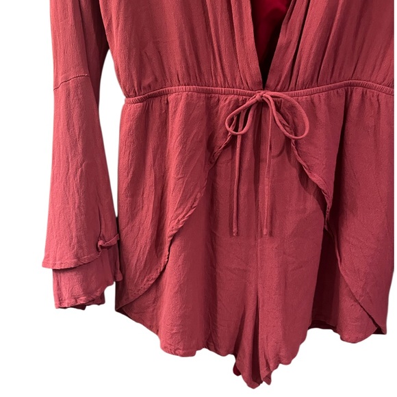 Tobi Double Over Double Belle Sleeve Romper Brick - Picture 6 of 10